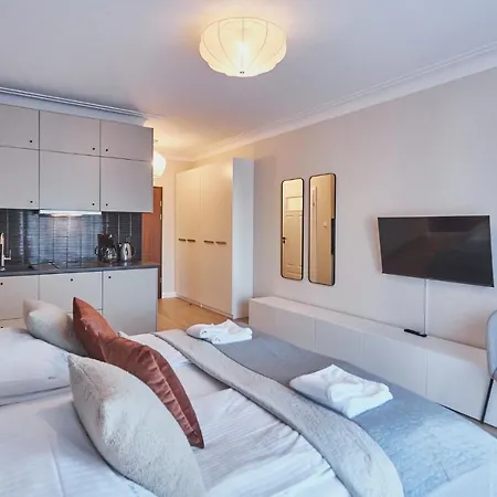 Regina Maris By Baltic *