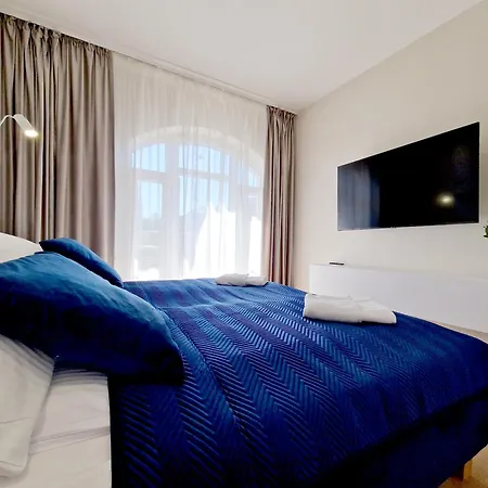 Regina Maris By Baltic *