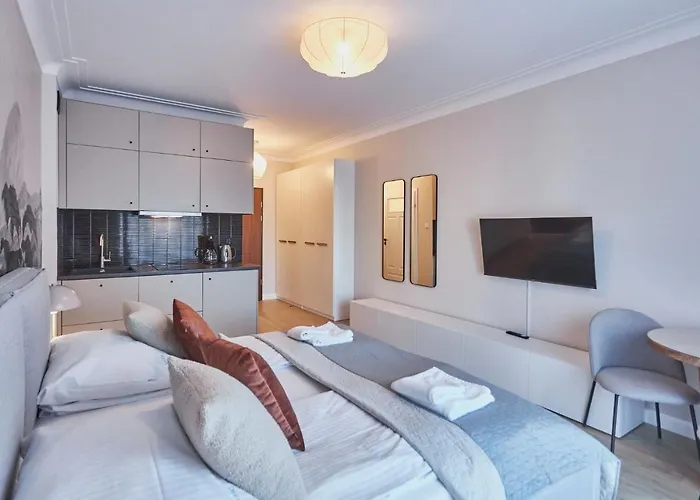 Regina Maris By Baltic *